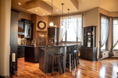 13 Chinook Crescent, High Level, AB - Indoor Photo Showing Kitchen With Upgraded Kitchen