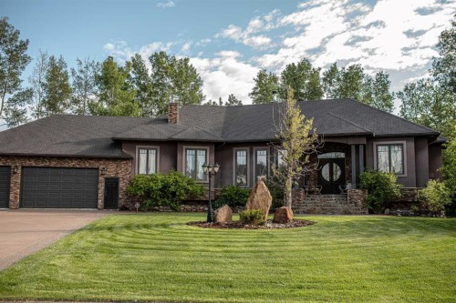13 Chinook Crescent, High Level, AB - Outdoor With Facade
