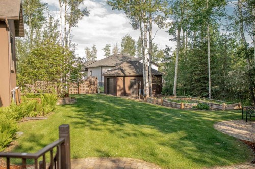13 Chinook Crescent, High Level, AB - Outdoor