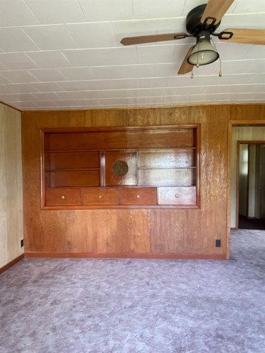 4829 56Th Avenue, High Prairie, AB - Indoor Photo Showing Other Room