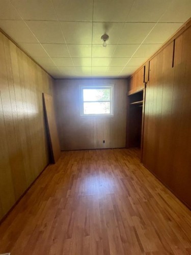 4829 56Th Avenue, High Prairie, AB - Indoor Photo Showing Other Room