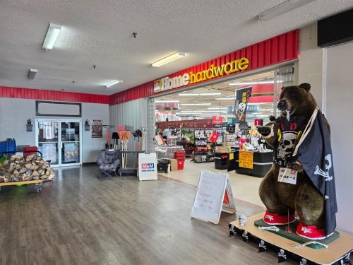 300, 305, 312-301 Shoppers Pk Mall, Grande Cache, AB 