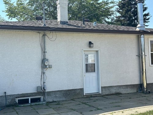 4718 49 Avenue, Grimshaw, AB - Outdoor