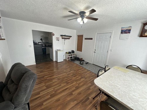 4718 49 Avenue, Grimshaw, AB - Indoor