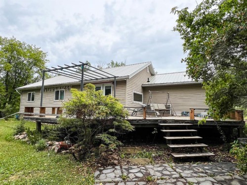 21 Erlam Street, Mclennan, AB - Outdoor With Deck Patio Veranda