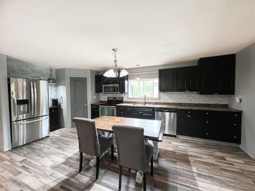 21 Erlam Street, Mclennan, AB - Indoor