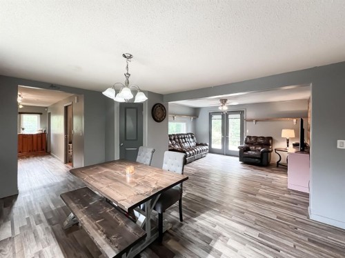 21 Erlam Street, Mclennan, AB - Indoor