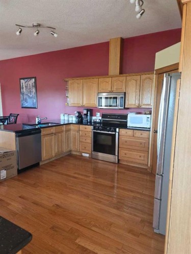16308-163 Range Road, High Prairie, AB - Indoor Photo Showing Kitchen
