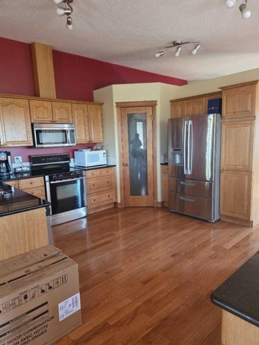 16308-163 Range Road, High Prairie, AB - Indoor Photo Showing Kitchen