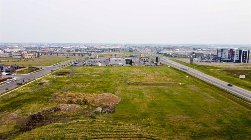 . 115 Street, Grande Prairie, AB 