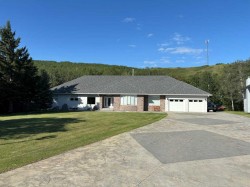 10006 88 Street  Peace River, AB T8S 1N8