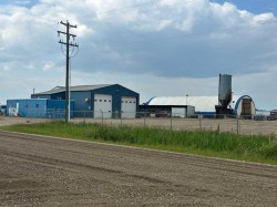 10350 144 Avenue  Clairmont, AB T8V 7S9