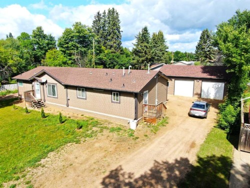 4732-55 Avenue, High Prairie, AB - Outdoor
