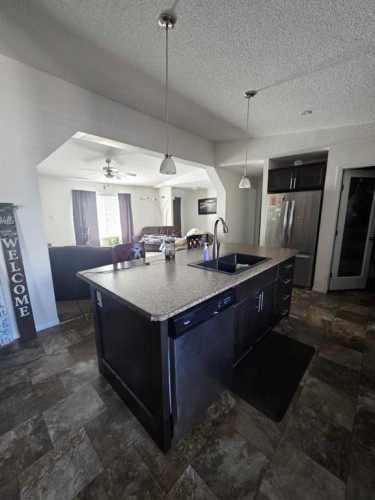 4732-55 Avenue, High Prairie, AB - Indoor Photo Showing Kitchen With Double Sink