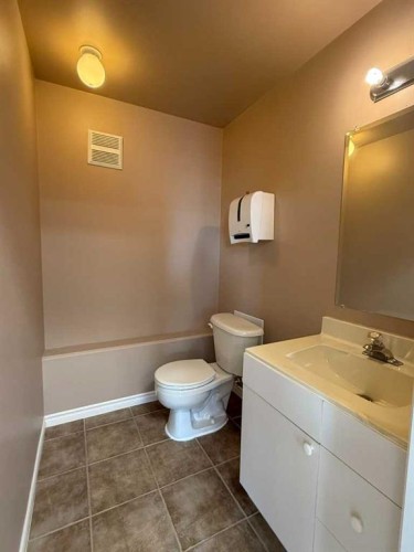 5201 48 Street, High Prairie, AB 