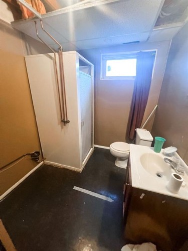 4807 51 Street, Fort Vermilion, AB - Indoor Photo Showing Bathroom