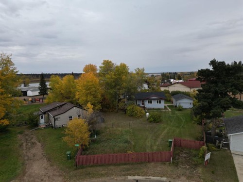 4807 51 Street, Fort Vermilion, AB - Outdoor