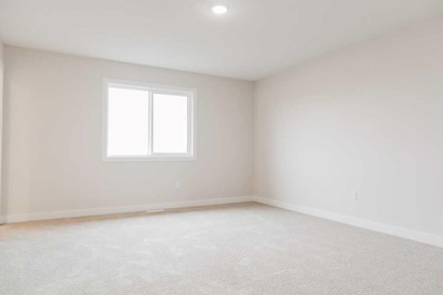 9560 114 Avenue, Clairmont, AB - Indoor Photo Showing Other Room