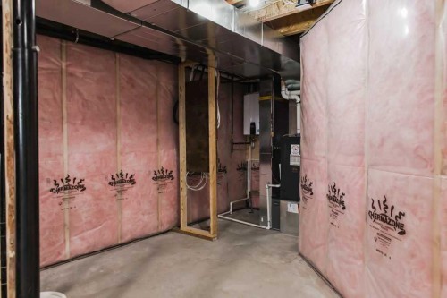 9560 114 Avenue, Clairmont, AB - Indoor Photo Showing Basement
