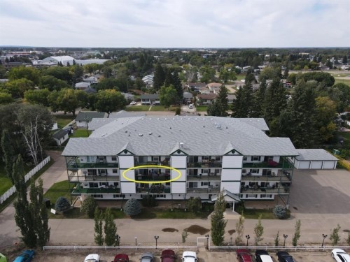 302-4646 55th Avenue  High Prairie, AB T0G 1E0