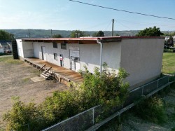 9510 90 Avenue  Peace River, AB T8S 1G8