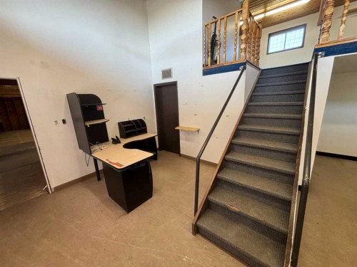 9510 90 Avenue, Peace River, AB 