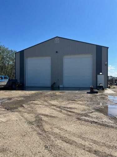 - Nw 32-70-9-W6, Beaverlodge, AB 