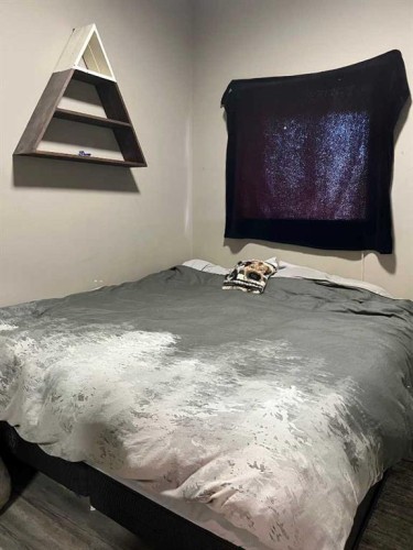 - Nw 32-70-9-W6, Beaverlodge, AB 