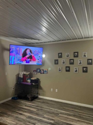 - Nw 32-70-9-W6, Beaverlodge, AB 