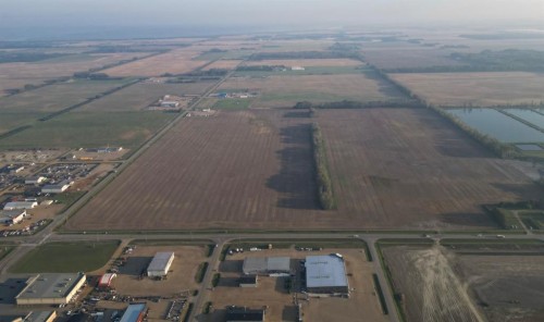 10101 109 Ave, La Crete, AB 