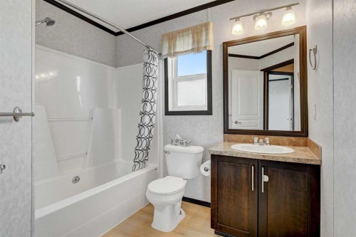 Range Road 54, Rural Grande Prairie No. 1, County Of, AB - Indoor Photo Showing Bathroom