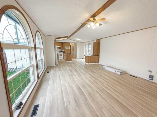 5206 52 Avenue, Valleyview, AB - Indoor Photo Showing Other Room