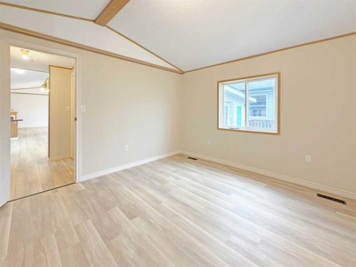 5206 52 Avenue, Valleyview, AB - Indoor Photo Showing Other Room