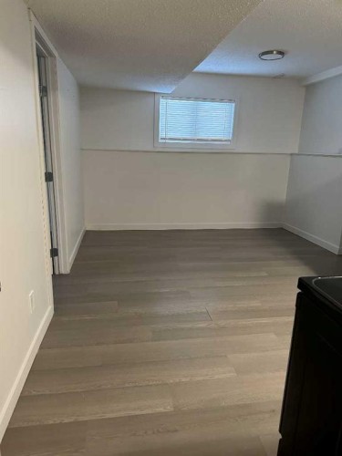 10132 102 Avenue, Grande Prairie, AB - Indoor Photo Showing Other Room