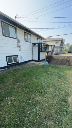 10132 102 Avenue, Grande Prairie, AB - Outdoor