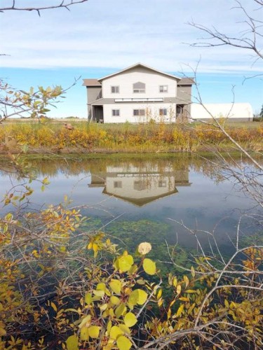 70008 720 Township  Grande Prairie, AB T8X 4K4