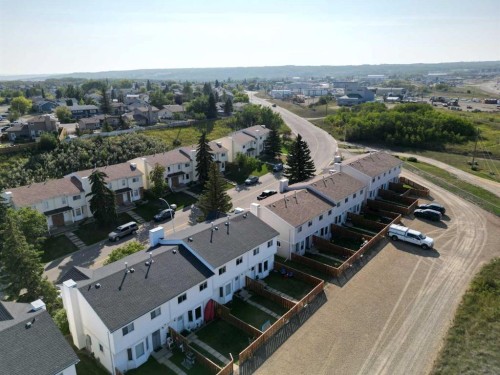 8420 99 Avenue, Peace River, AB - Outdoor With View