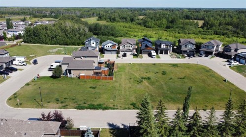 8810 59 Avenue, Grande Prairie, AB 