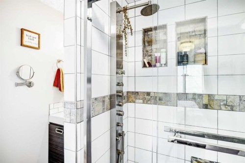 1101 Redlow Drive, Beaverlodge, AB - Indoor