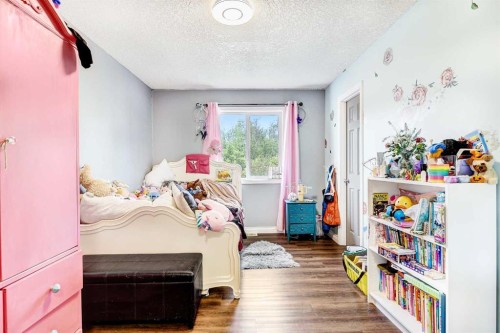 1101 Redlow Drive, Beaverlodge, AB - Indoor