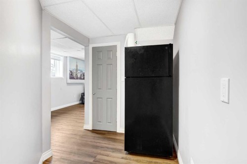 1101 Redlow Drive, Beaverlodge, AB - Indoor Photo Showing Other Room