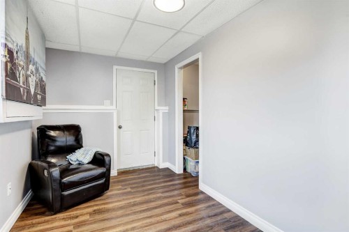 1101 Redlow Drive, Beaverlodge, AB - Indoor Photo Showing Other Room