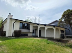 7413 96 Street  Peace River, AB T8S 1E4