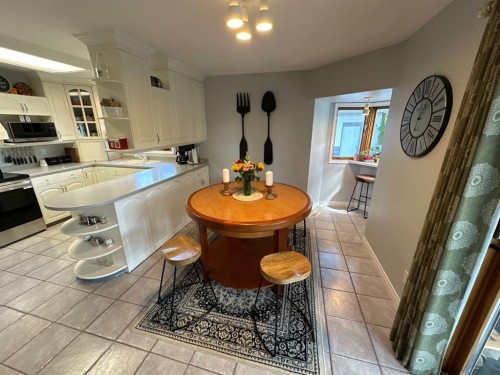 11905 91 Street, Peace River, AB - Indoor