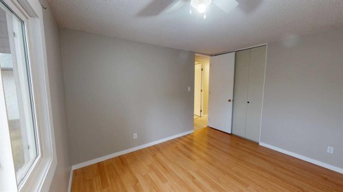 9832 81 Avenue, Grande Prairie, AB - Indoor Photo Showing Other Room