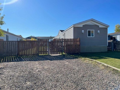 10615 99, High Level, AB - Outdoor