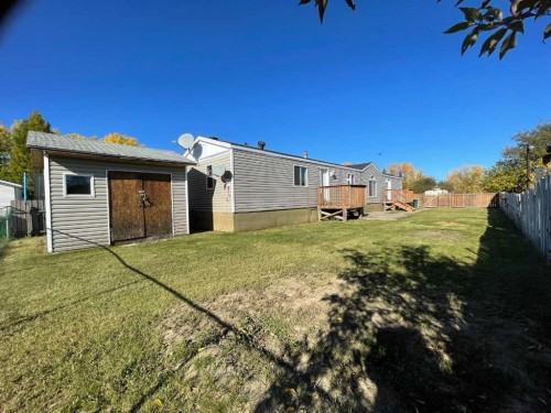 10615 99, High Level, AB - Outdoor