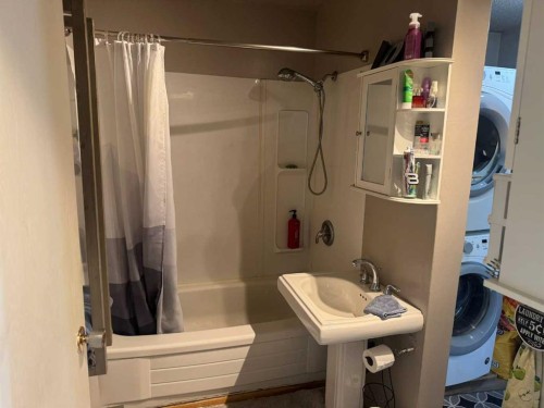 235037 Township Road 844, Rural Northern Lights, County Of, AB - Indoor Photo Showing Bathroom