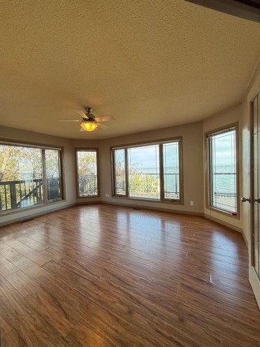 81 Peace River Avenue, Joussard, AB - Indoor