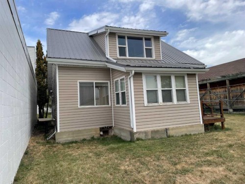 10908 102 Avenue, Fairview, AB - Outdoor With Exterior